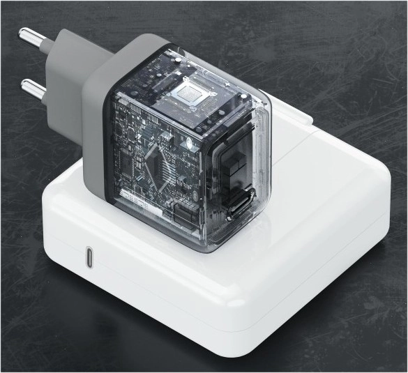 Mini nabíječka AUKEY 45W USB-C s rychlým nabíjením