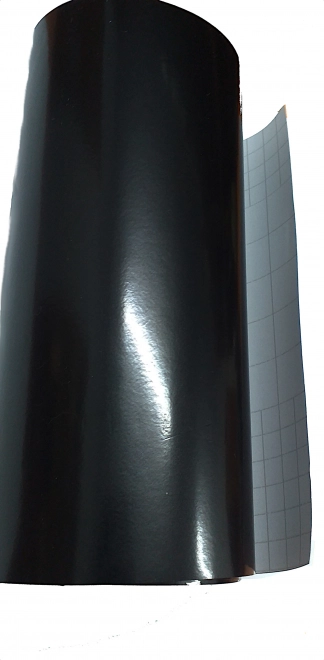 Role fólie hladká polomatná černá 1,52x30m