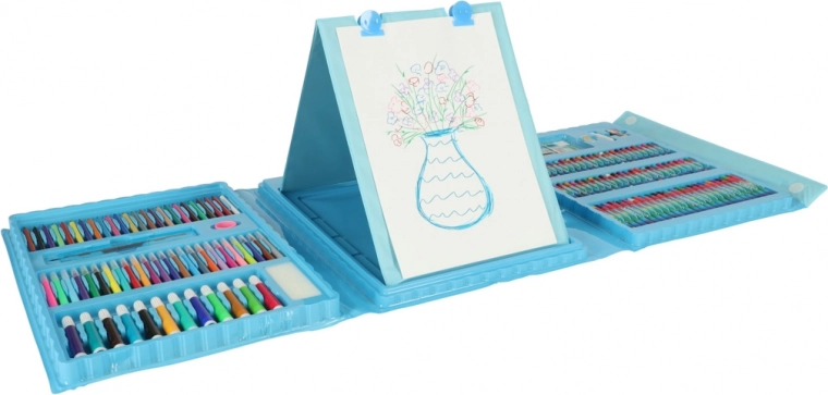 Vestavěný stojánek pro pohodlné tvoření