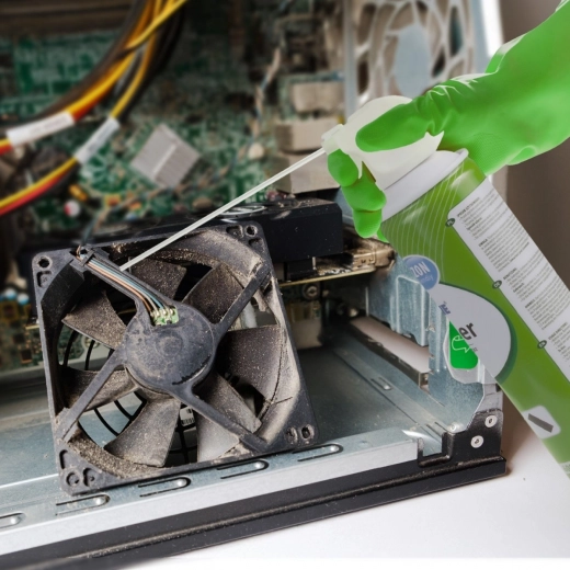 Výkonný proud pro vnitřky PC