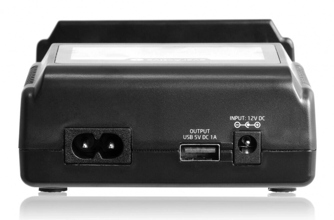 Univerzální nabíječka EVERACTIVE UC-4000 pro akumulátory Li-ion a Ni-MH