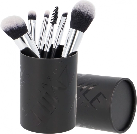 Tuba jako ochrana i stojánek