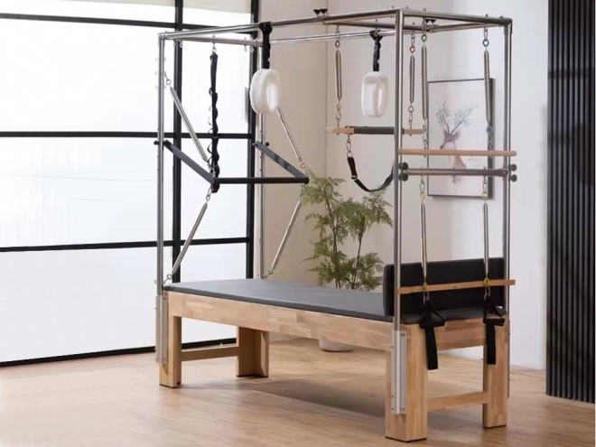 Lůžko na Pilates REFORMER