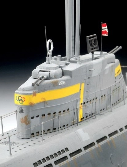 Plastikový model německé ponorky TYPE XXI 1/144