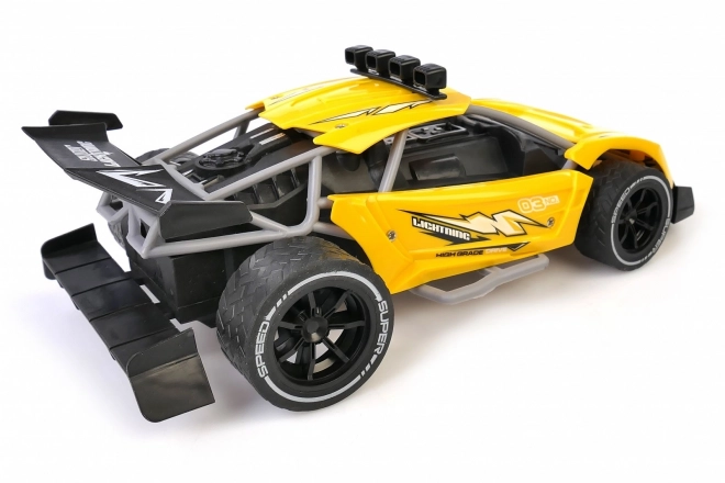 R/C auto s volantem a pedály