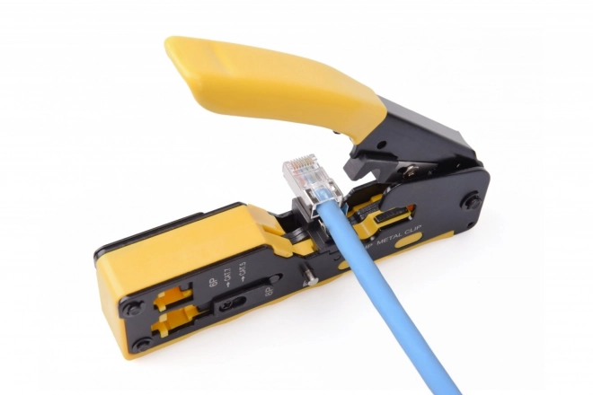 Kleště na průchodové konektory RJ45 s funkcí řezání kabelů a stahování izolace