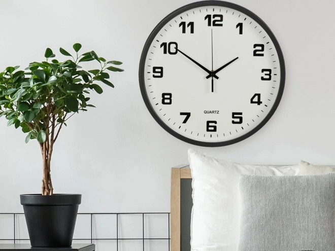 Velké tiché nástěnné hodiny 30 cm