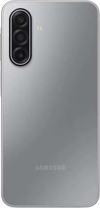 Trojitý fotoaparát s LED bleskem