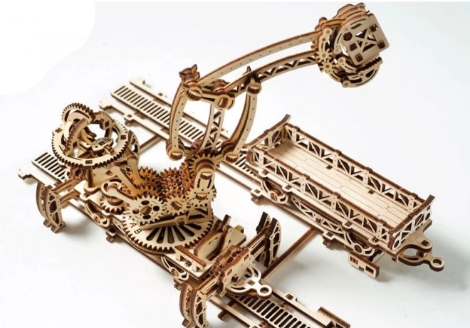 3D dřevěné mechanické puzzle železniční překladiště