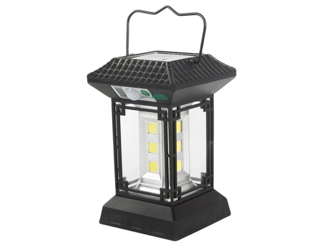 Solární lampa s pohybovým senzorem a dálkovým ovládáním