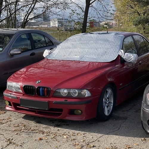 Magnetická ochrana čelního skla