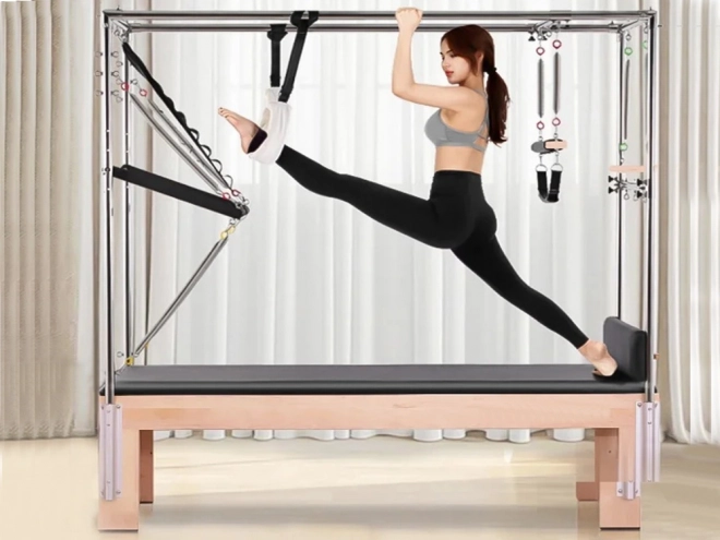 Lůžko na Pilates REFORMER