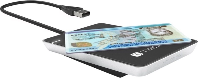 Plug & Play přes USB 2.0