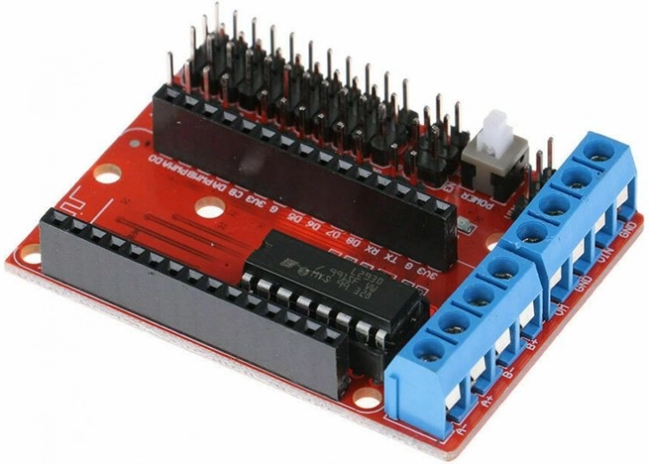 Vysoce výkonný proudový výstup