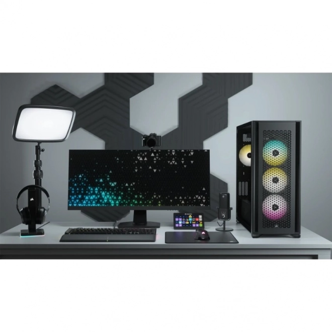 7000D Airflow TG skříň černá Full Tower ATX