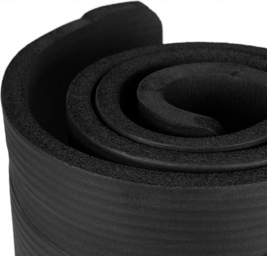 Tlumení a pohodlí díky 1,5 cm pěně NBR