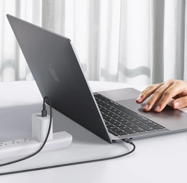 CB-CD45 nylonový kabel USB C - USB C | 0,9 m | 3A | 60W PD | 20V