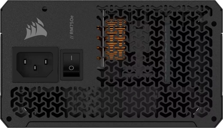 Připraveno na high‑end GPU: 12V-2x6 až 600 W