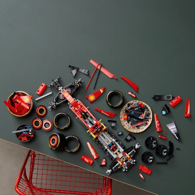 Kostky Technic F1 Bolid Ferrari SF-24
