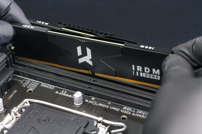 Paměť IRDM DDR5 32GB (2x16GB) 6000 CL30 černá