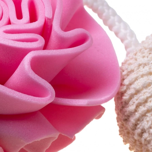 Jemná exfoliace a bohatá pěna