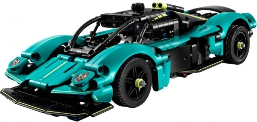 Funkční řízení a realistická mechanika