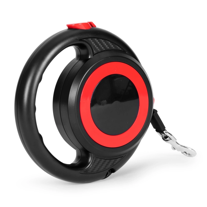 Ergonomická rukojeť a otočná karabina