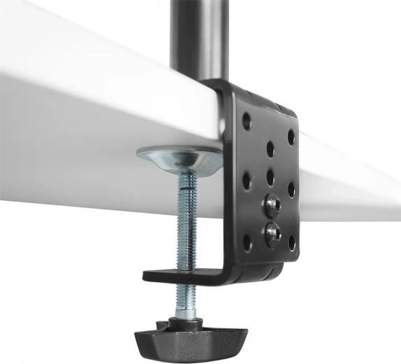 Stabilní kovová konstrukce a pevná svorka