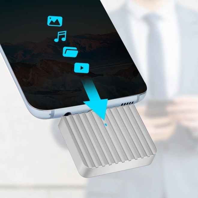 Ultrakompaktní SSD hliníkové pouzdro s USB 3.2 a PCIe NVMe