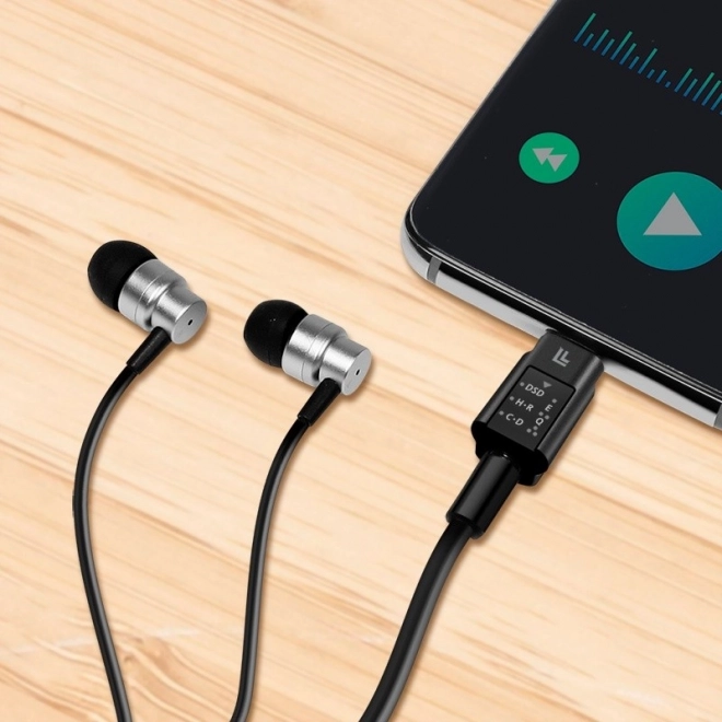 Audio adaptér USB-C/M na 3.5mm/F s DAC a EQ