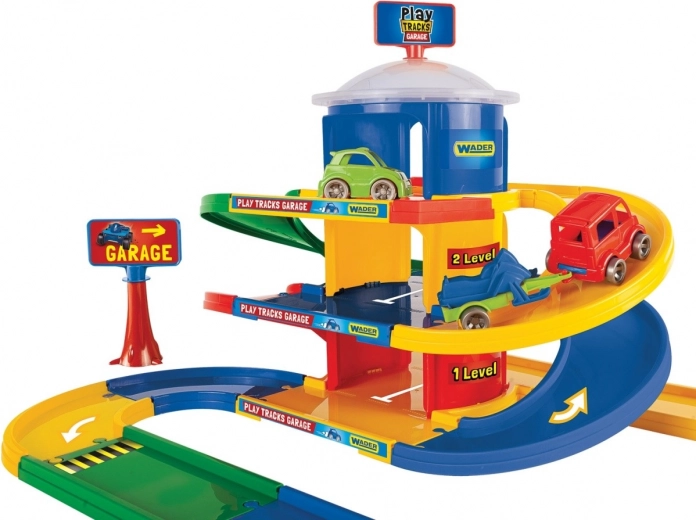 Tři patra zábavy a trať dlouhá 4,6 m