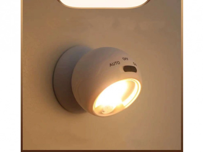 Bezdrátová LED lampa s pohybovým senzorem
