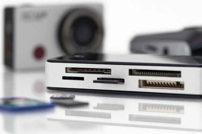 čtečka paměťových karet 5-portová USB 3.0 SuperSpeed