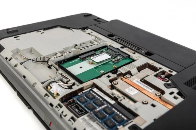 Adaptér SATA/HDD 2,5" M.2 /mSATA SATA 3,6 Gbit/s, zápis až 520 MB/s Hliníkový