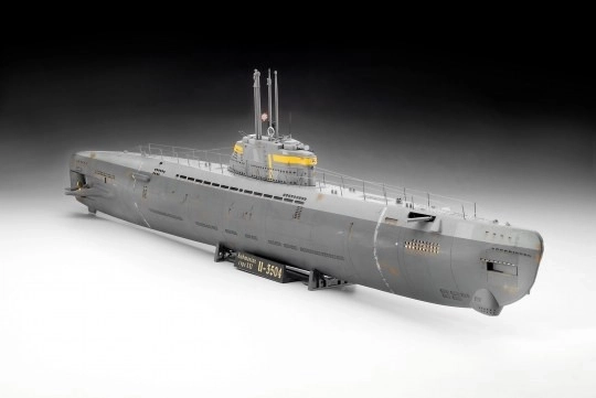 Plastikový model německé ponorky TYPE XXI 1/144