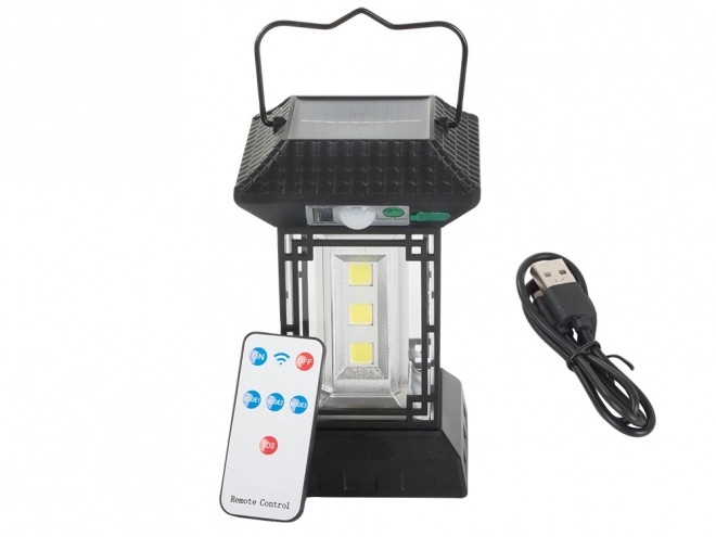 Solární lampa s pohybovým senzorem a dálkovým ovládáním
