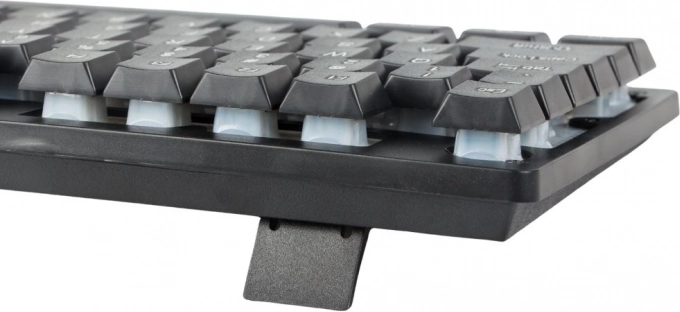 Herní klávesnice s tichými membránovými spínači a RGB podsvícením, USB
