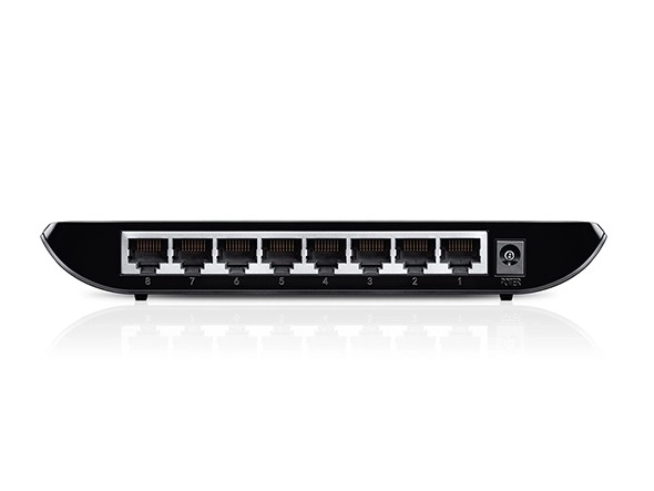 Přepínač SG1008D 8x1GbE Stolní počítač