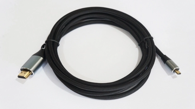 Kabel micro HDMI na HDMI pro 8K přenos