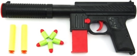 Realistický vzhled s tlumičem a zásobníkem