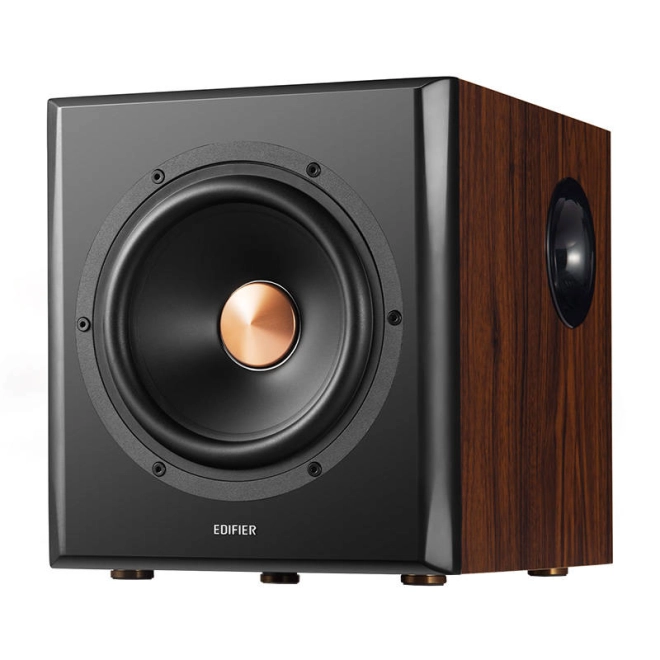 Výkonný 8palcový subwoofer