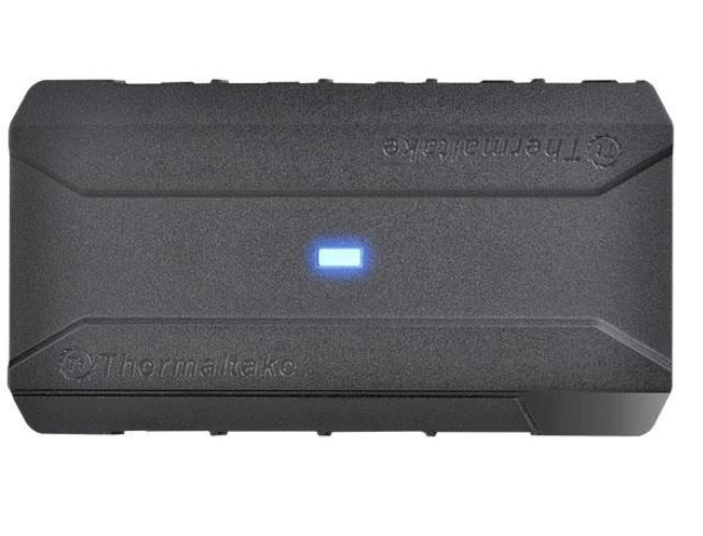 koncentrátor Thermaltake Commander FP pro ventilátory PWM s 10 porty