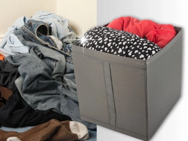 Organizér na oblečení do šatní skříně