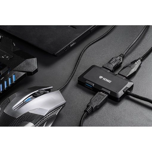 Usb hub s 4 porty
