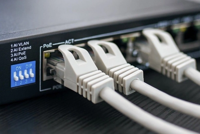 Vnitřní síťový kabel CAT.6 UTP 305m