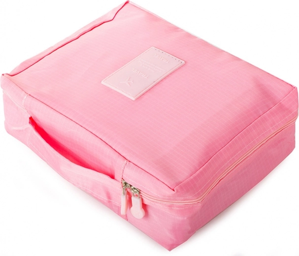 Kompaktní a lehký na cesty