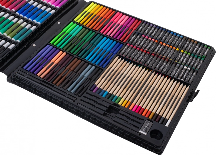 Praktický přenosný kufřík