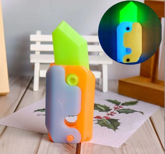 Levně Plastový fluorescenční nůž pro děti 11 × 4,5 cm