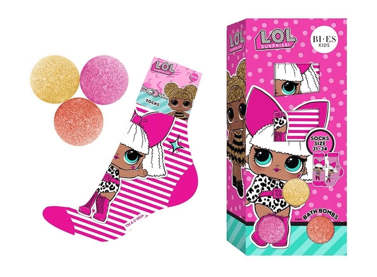 Levně Dárková sada LOL Surprise – 3x šumivá koule do koupele 50 g + ponožky
