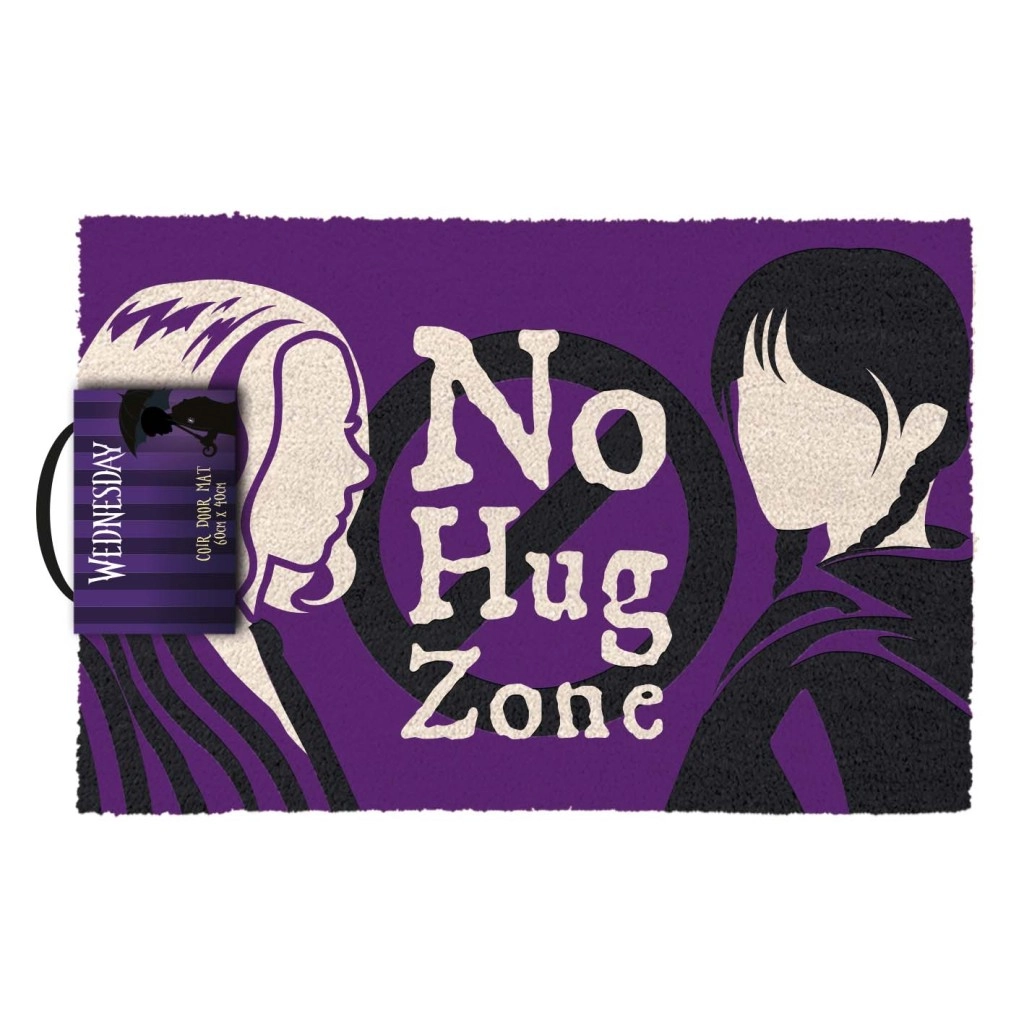 Levně CurePink Wednesday No Hug Zone fialová GP86603 60 x 40 cm
